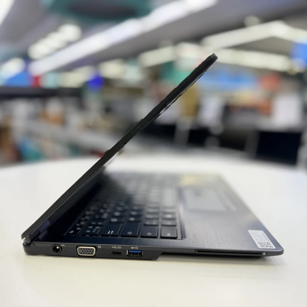 Fujitsu Notebook Siemens LifeBook U747 intel i5 6300U 8Gb 256Gb M2 Ssd 14Hd (C Laptop) 2.EL 3Ay Gar