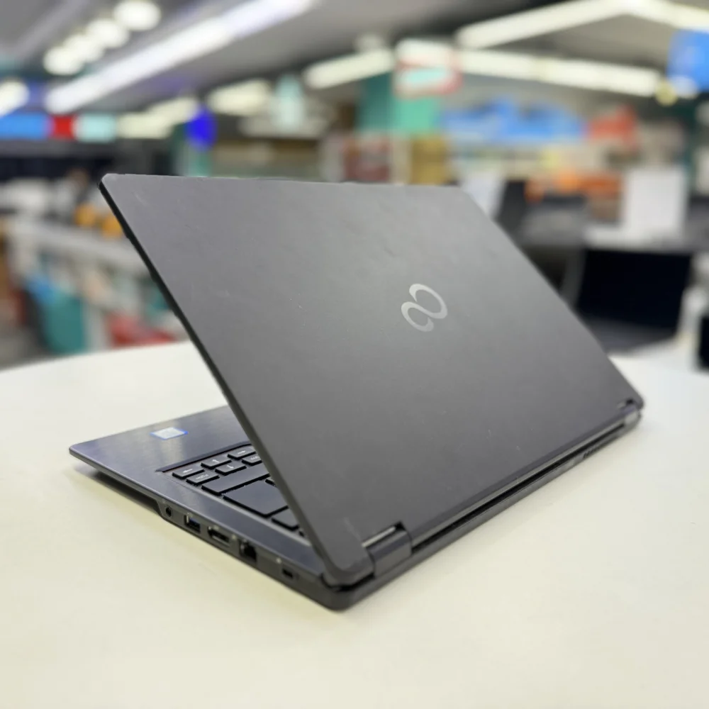 Fujitsu Notebook Siemens LifeBook U747 intel i5 6300U 8Gb 256Gb M2 Ssd 14Hd (C Laptop) 2.EL 3Ay Gar