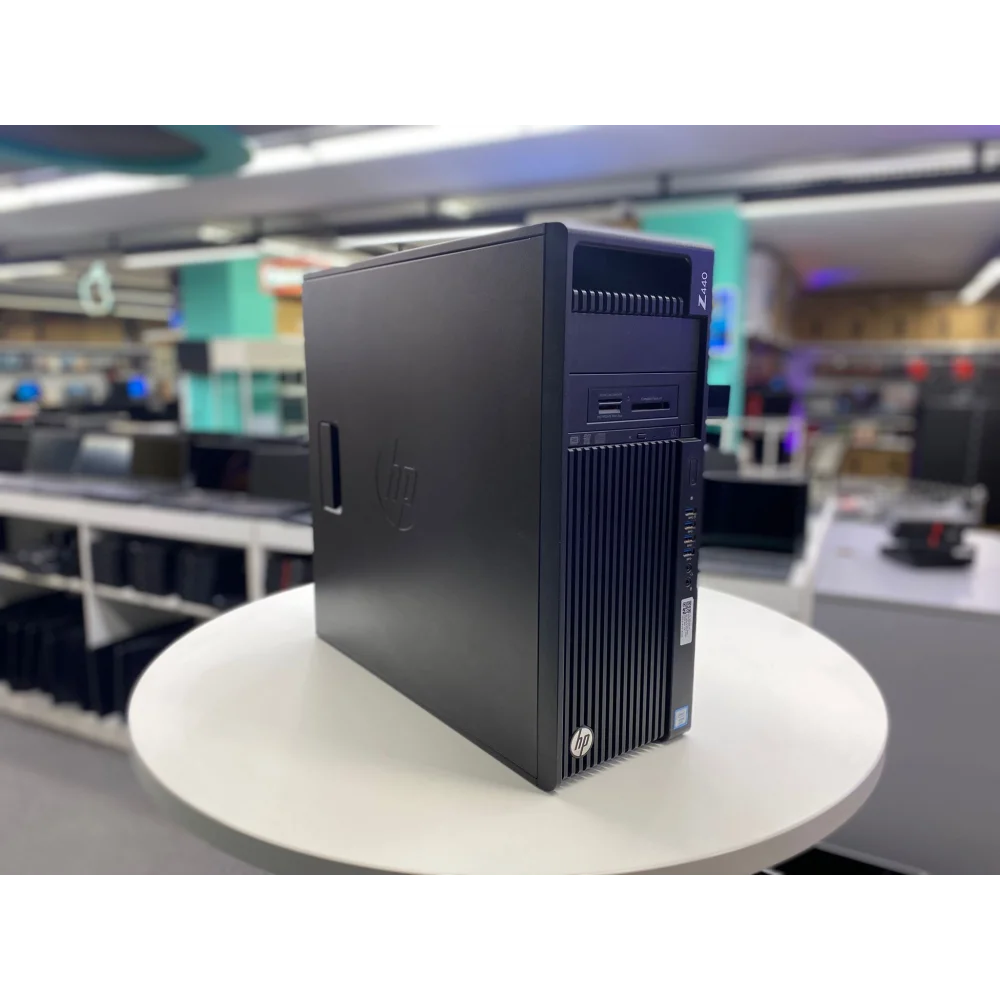 Hp Workstatıon Z240 E5-1620V4 Server 64Gb Ddr4 256Gb Ssd 1Tb Hdd 2gb msı Ekran kartı 2.El Server PC