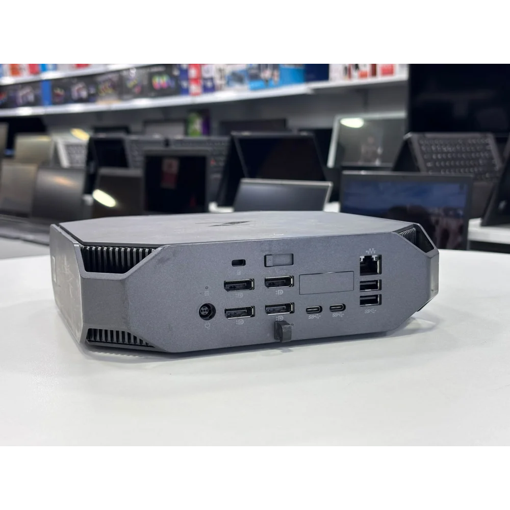 Hp Z2 Mini G3 Mini Pc Xeon E3 1245 V5 16gb Ddr4 256Gb Nwme Ssd 2Gb Quadro M620 Vga Wifili X2Typ-C  2.el Workstation Mini Bilgisayar
