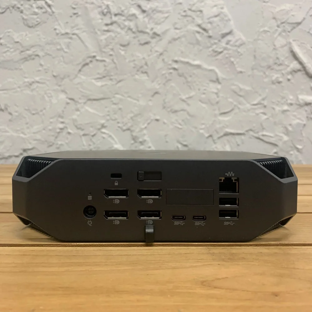 Hp Z2 Mini G3 Mini Pc Xeon E3 1245 V5 16gb Ddr4 256Gb Nwme Ssd 2Gb Quadro M620 Vga X2Typ-C  2.el Workstation Mini Bilgisayar