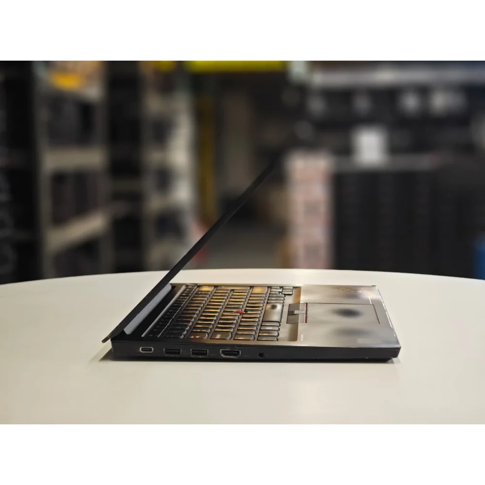 Lenovo 2.El Notebook ThinkPad E14 İ7 10510U 16Gb Ddr4 256Gb M2 Ssd 14 Fhd Ips Bx Kalite Laptop
