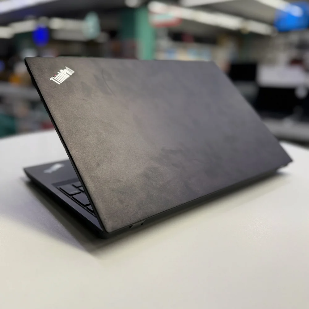 Lenovo 2.El Notebook ThinkPad L590 İ5 8265U 8Gb Ddr4 256Gb M2 Ssd 15.6 Fhd Ips Bx Kalite Laptop