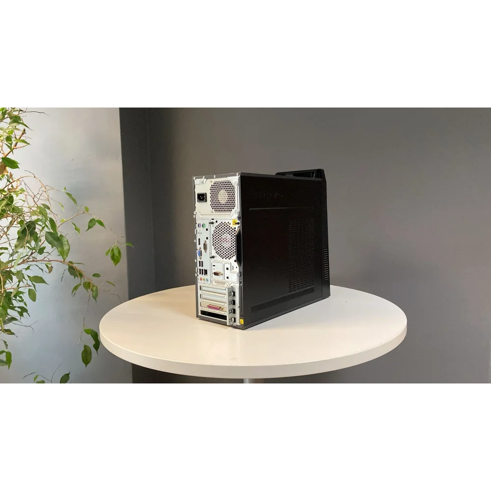 Lenovo 2.El Pc Thınkcentre M73 İ5 4.Nesil 8Gb Ddr3 256Gb ssd O/B Vga