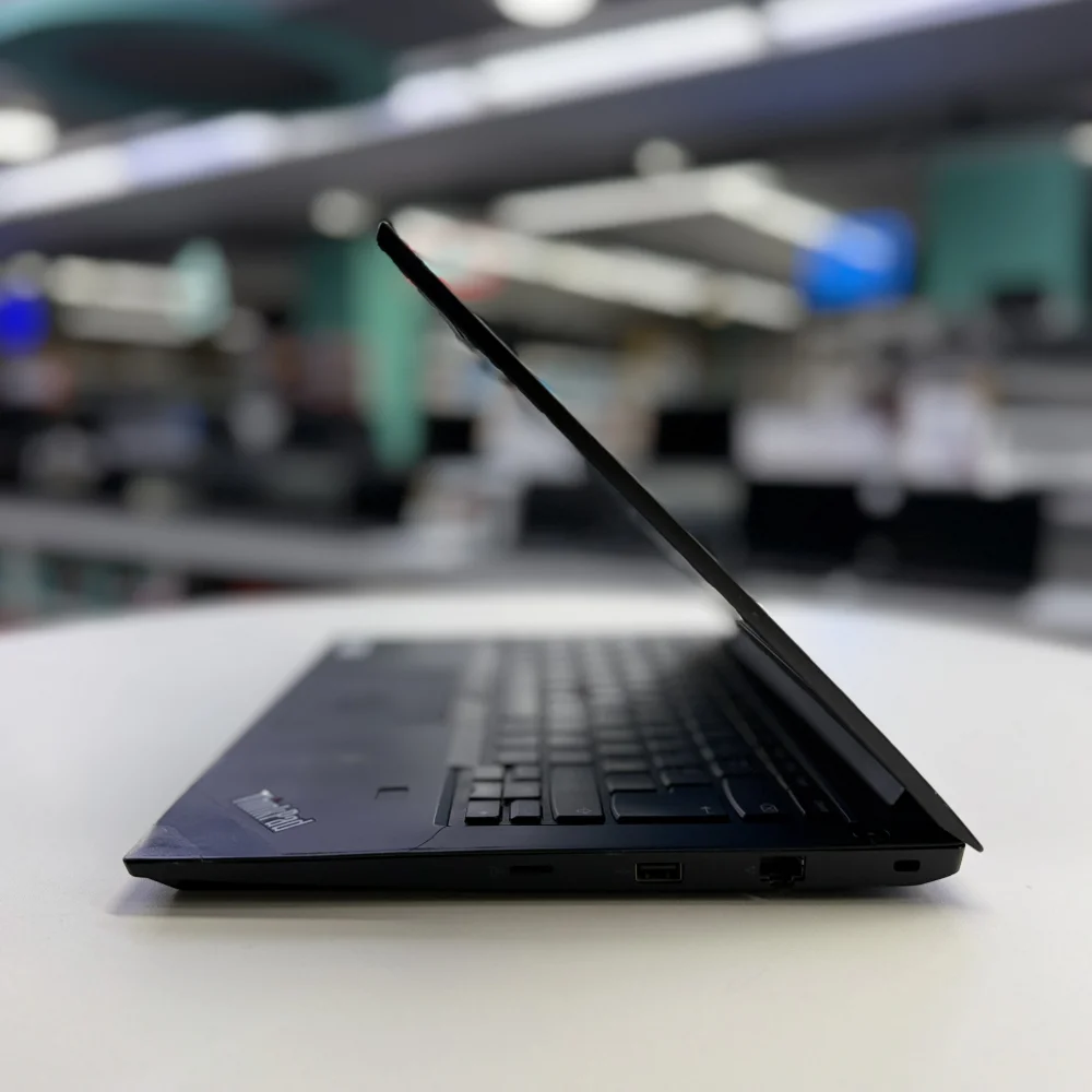 Lenovo Notebook ThinkPad E490 intel i7 8565U 16Gb 256Gb M2 Ssd 14 Fhd Ips (C Laptop) 2.EL 3Ay Garan