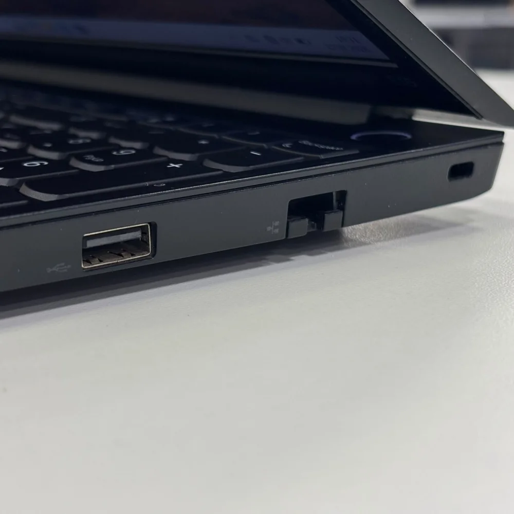 Lenovo ThinkPad e15 Notebook i7 10510U (10.Nesil) 16Gb Ram 512Gb Ssd 15.6 Fhd Ips 2GB MX450 (D IRIS XE) Bx Kalite 2.El 3Ay Garantili Laptop