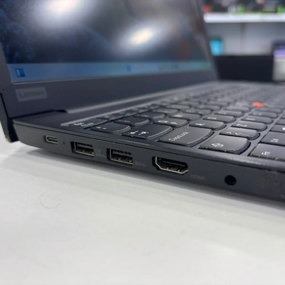Lenovo ThinkPad e15 Notebook i7 10510U 16Gb Ram 512Gb M.2 Ssd 15.6 Fhd Ips 2GB MX450 (D IRIS XE) C Kalite 2.El 3Ay Garantili Laptop