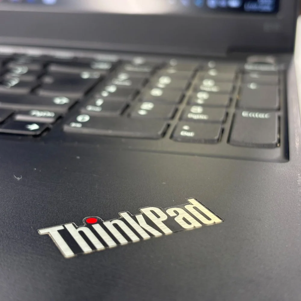 Lenovo ThinkPad e15 Notebook i7 1165G7 16Gb Ram 512Gb M.2 Ssd 15.6 Fhd Ips 2GB MX450 (D IRIS XE) bx Kalite 2.El 3Ay Garantili Laptop