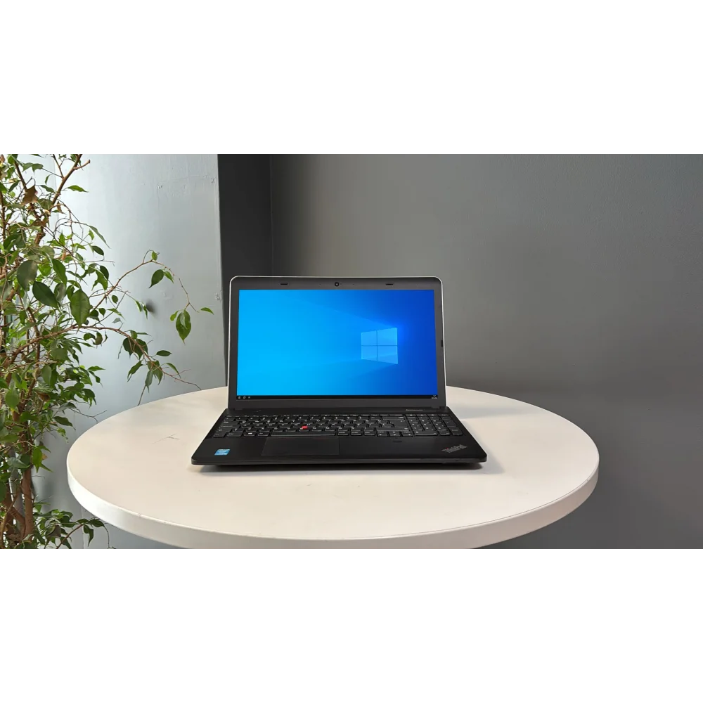 Lenovo Thınkpad Edge E540 Notebook İ5 4200M 8Gb Ddr3L 256Gb Ssd 15.6 Hd Bx Kalite Wın8 2.El