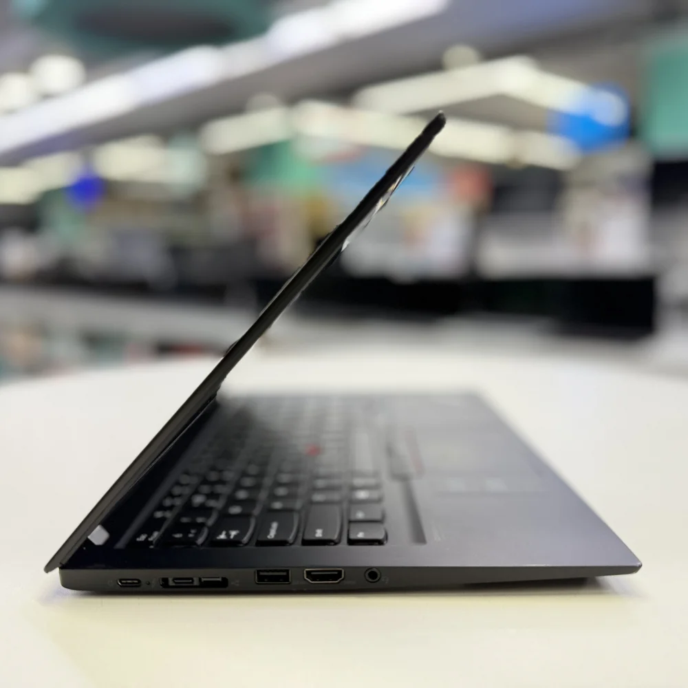Lenovo ThinkPad T14S Gen1 Notebook İ7 10610U 32Gb Lpddr4 512Gb M2