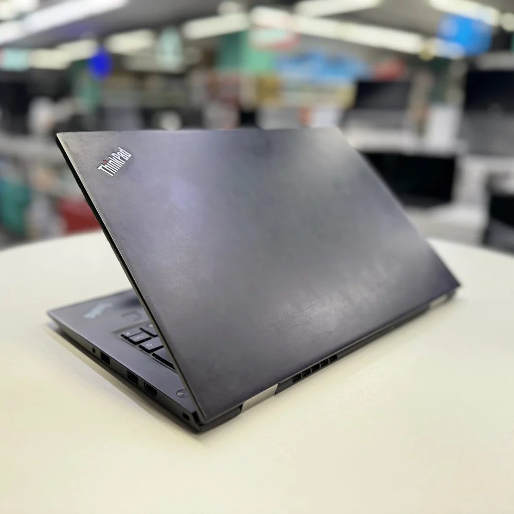 Lenovo ThinkPad X1 Carbon Notebook Gen4  i7 6500U (7.Nesil) 8Gb Lpddr3 Ram 256Gb M2 14 2K Bx kalite Win8 Pro 2.El Laptop