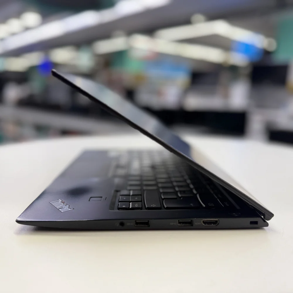 Lenovo ThinkPad X1 Carbon Notebook Gen4  i7 6500U (7.Nesil) 8Gb Lpddr3 Ram 256Gb M2 14 2K Bx kalite Win8 Pro 2.El Laptop