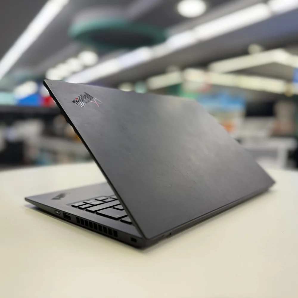 Lenovo ThinkPad X1 Carbon Notebook GEN8 Notebook İ7 10510U 16Gb LpDdr3 Ram 512Gb M2 Ssd 14 Fhd Dokunmatik Ips Bx kalite Win10 2.El Laptop