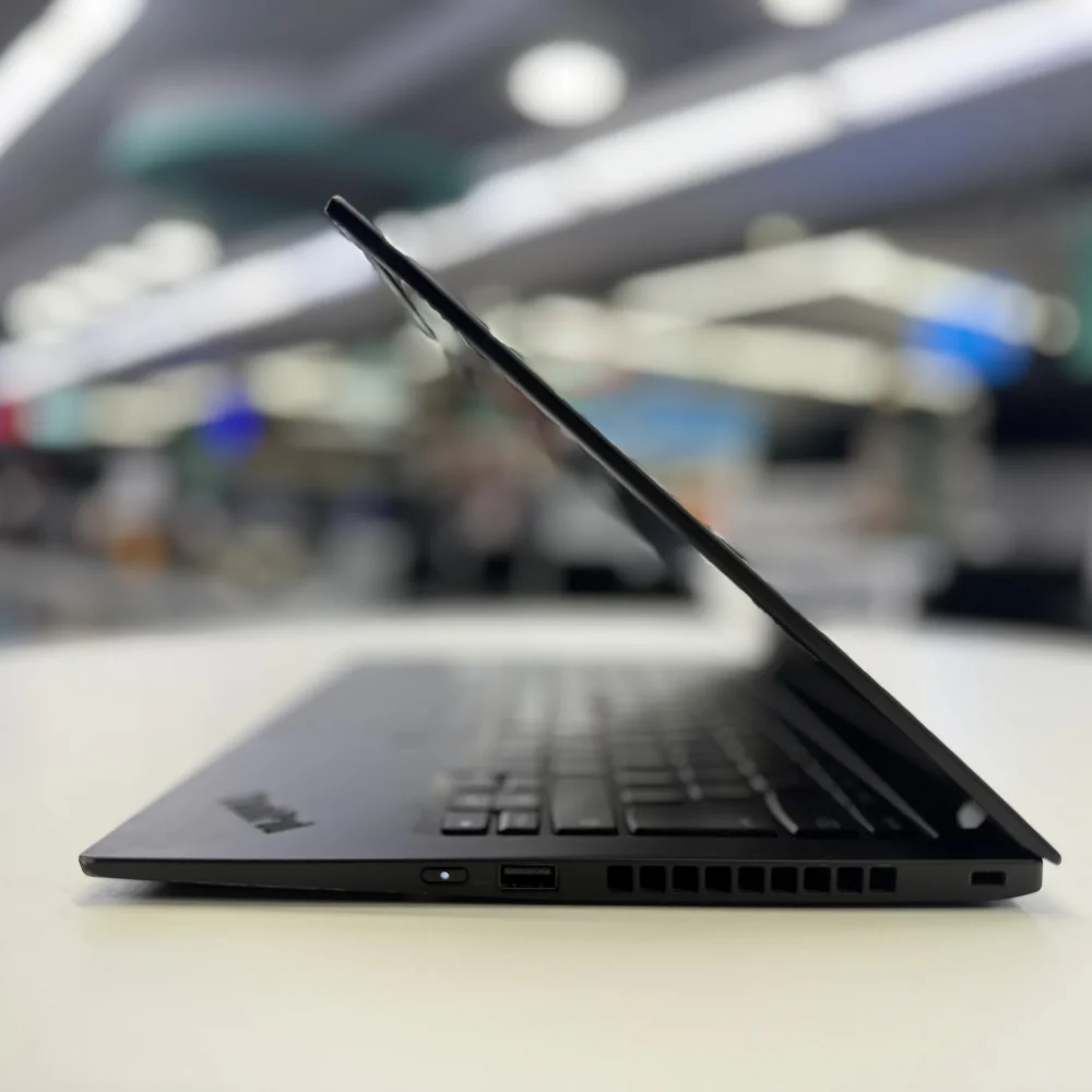 Lenovo ThinkPad X1 Carbon Notebook GEN8 Notebook İ7 10510U 16Gb LpDdr3 Ram 512Gb M2 Ssd 14 Fhd Dokunmatik Ips Bx kalite Win10 2.El Laptop
