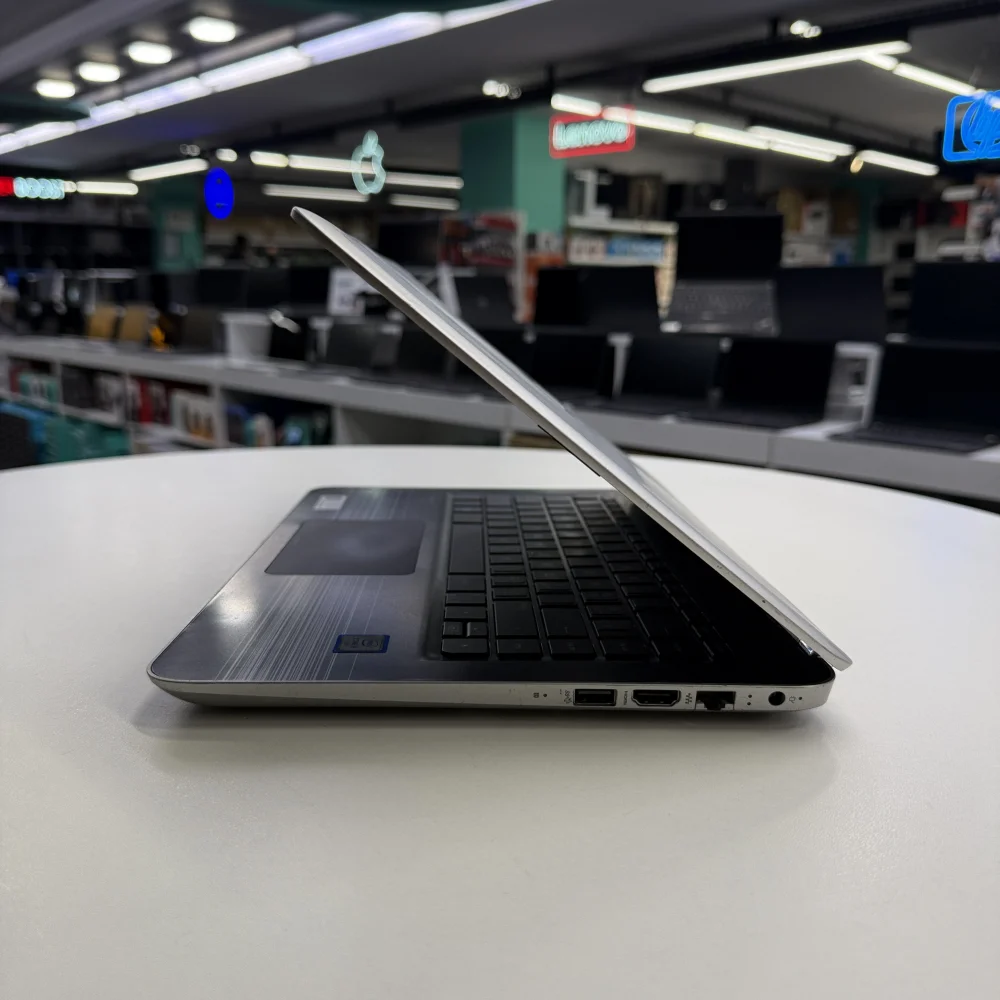 Lenovo Thinkpad x13 İ5 10310U 8Gb LpDdr4 512Gb M2 Ssd 13.3 Full Hd Ips Sıfır Batarya Bx Laptop