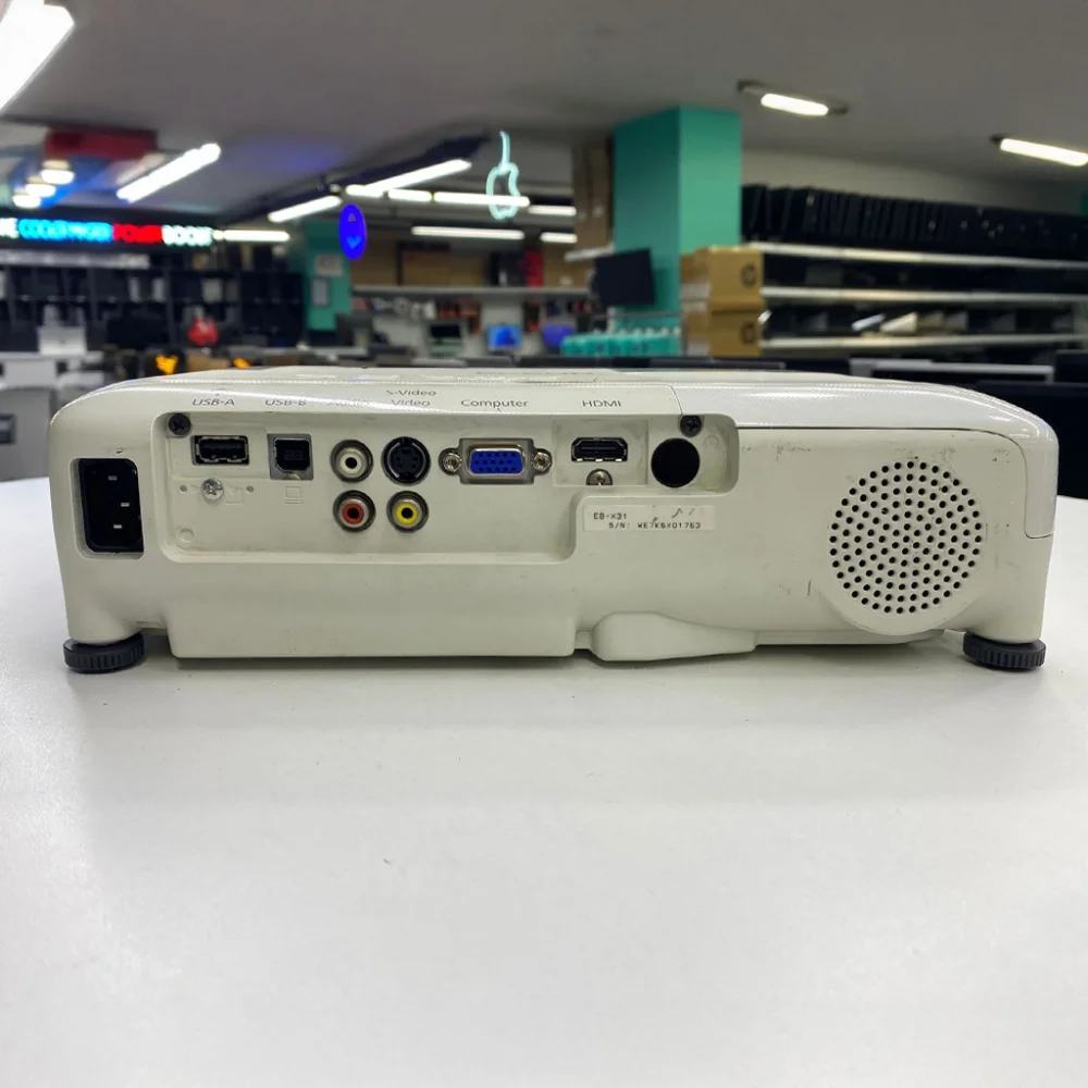 Projeksiyon Epson H720B (1920x1200 )  2.El 3Ay Garanti