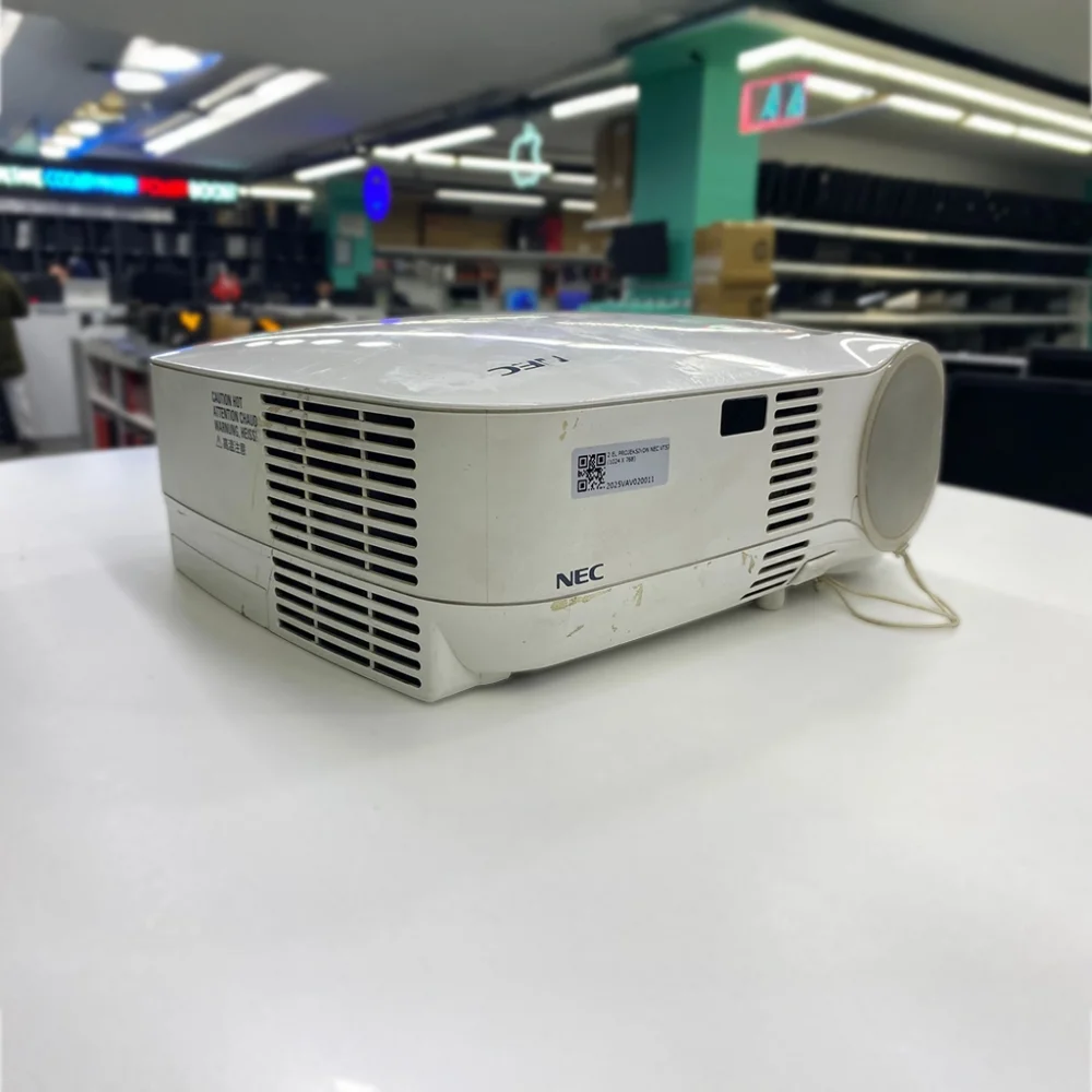 Projeksiyon Nec VT57 (1280 X 800) 2.El 3Ay Garanti