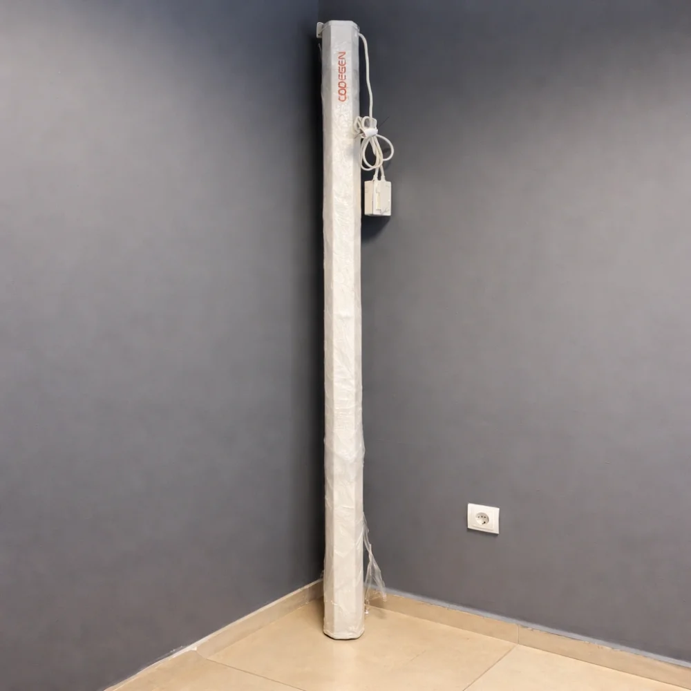 PROJEKSİYON PERDESİ 200X200CM ELEKTİRİKLİ KUMANDALI 2.EL