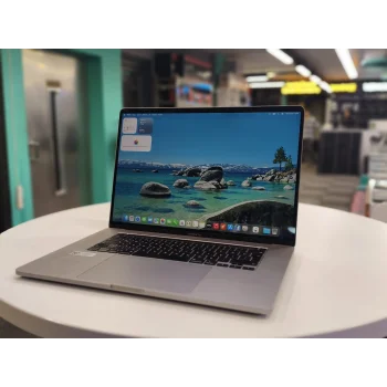 Apple A2141 MacBook Pro 16 Touchbar İ9 9880H (9.Nesil) 16Gb Ram 1Tb Ssd 4Gb Pro 5300M 2019 / 0-250 devir C Kalite (2.EL 6Ay Garantili Laptop)