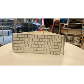 APPLE Kablosuz Klavye Apple Magic WIRELESS Keyboard 2 A1644 / EMC 2815 (ŞARJLI VERSİYON)2.el 3ay garantili Kutulu