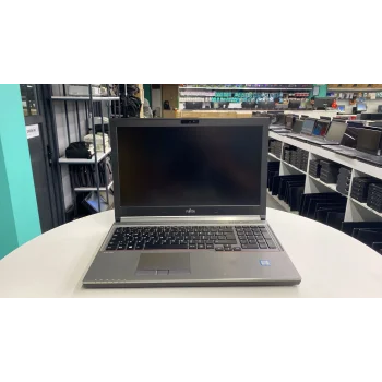 Fujıtsu Celsius H770 Notebook  i7 8720HQ 8Gb 256Gb M2 4Gb Quad M1200 15.6(Bx Laptop) 2.EL 3Ay Garanti