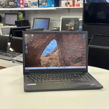 Lenovo ThinkPad e15 Notebook i7 10510U (10.Nesil) 16Gb Ram 512Gb Ssd 15.6 Fhd Ips 2GB MX450 (D IRIS XE) Bx Kalite 2.El 3Ay Garantili Laptop