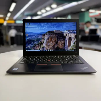 Lenovo Thinkpad X280 Notebook İ5 8250U 8Gb Lpddr4 256Gb M2 Ssd 12.5 Hd C Laptop 2.El