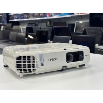 Projeksiyon Epson H552B (1024 X 768) 2.El 3Ay Garantili Kumanda yok Çantalı