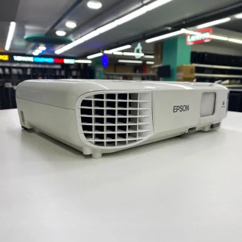 Projeksiyon Epson H840V (1920x1200 )  2.El 3Ay Garanti