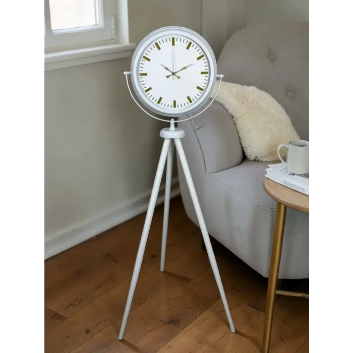 Aura Beyaz Tripod Ayaklı Saat