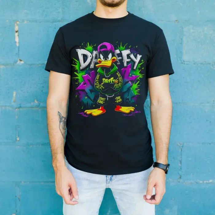 iegiyim™ Daffy Duck Graffiti Baskılı Unisex Siyah Tişört - 24/1 Penye Pamuklu