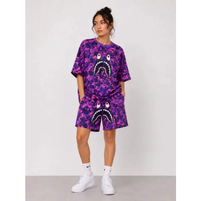 iegiyim™ Kadın Oversize Kalıp Pubg Bape X Shark Nakışlı Cepli Şort Takım - Mor