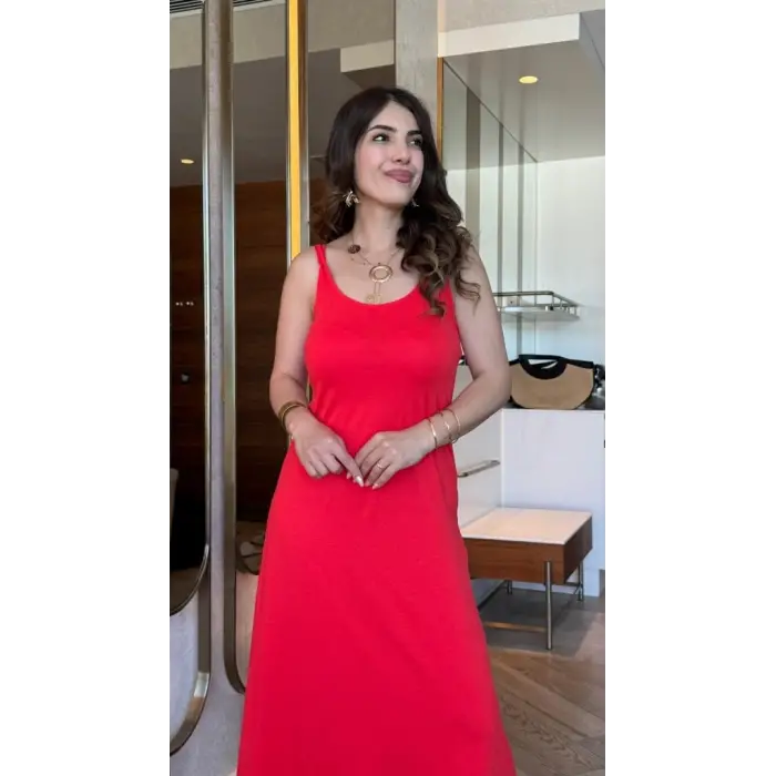 Kadın Askılı Yuvarlak Yakalı Viskon Elbise