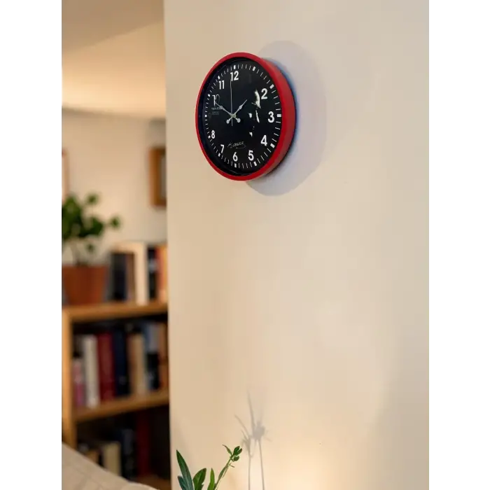 Prestij Kırmızı 36 Cm Atatürk Tasarımlı Duvar Saati