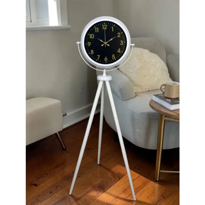 Royal Gold Rakamlı Beyaz Tripod Ayaklı Saat