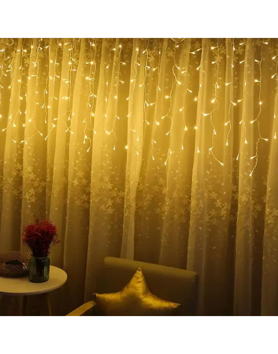 8 Fonksiyonlu 16 Saçaklı Perde Led 3 x 1 (Günışığı)