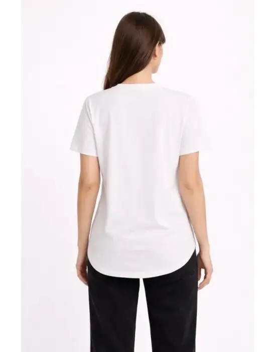 Basic T-Shirt Kısa Kol Bisiklet Yaka Oval Kesim Tişört - Beyaz