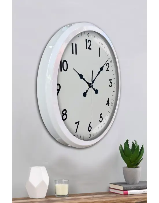 Beyaz Dekoratif Stil 52 Cm Metal Duvar Saati