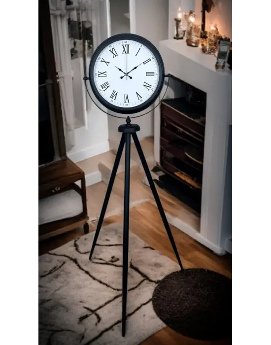Black Elegance Tripod Ayaklı Saat