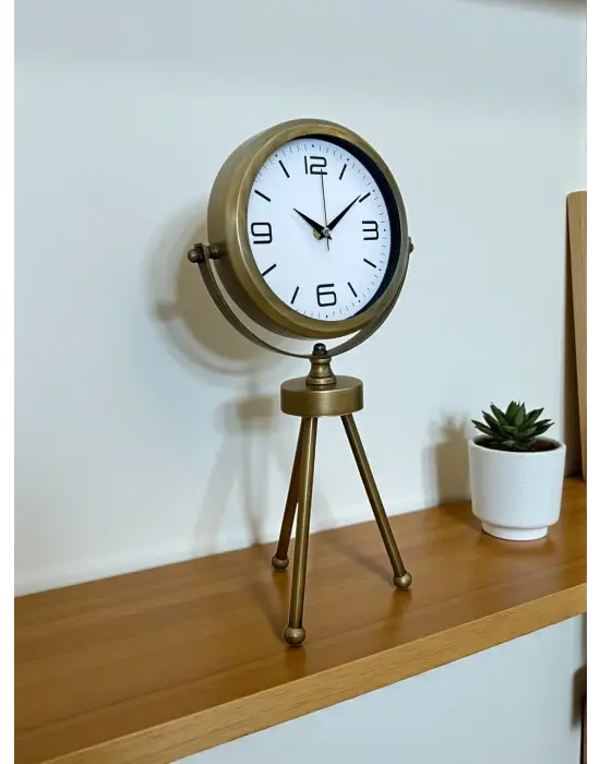 Eskitme Üç Ayaklı Masa Saati