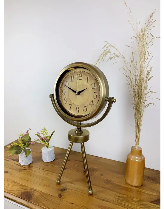 Eskitme Vintage Üç Ayaklı Masa Saati