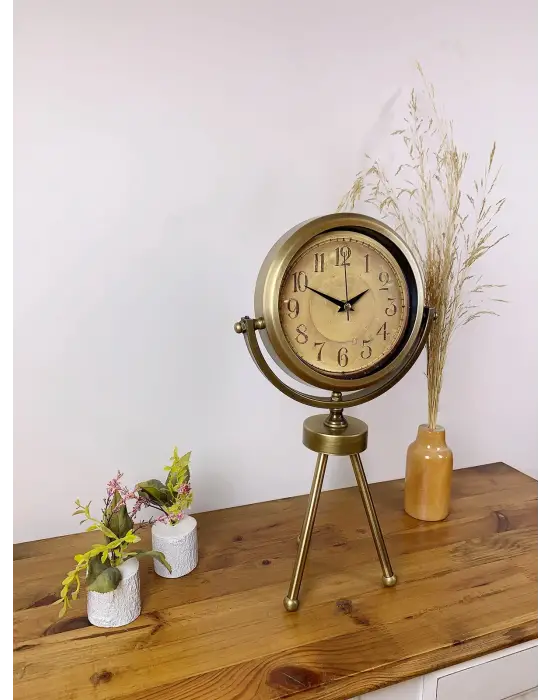 Eskitme Vintage Üç Ayaklı Masa Saati