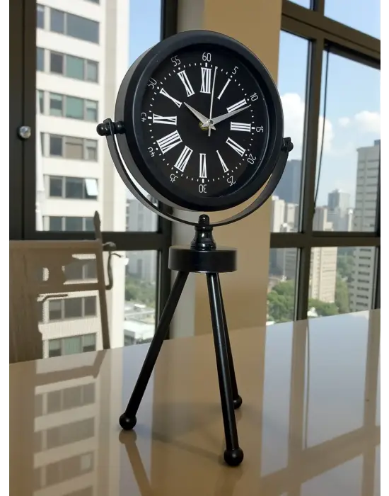 Heritage Black Üç Ayaklı Metal Masa Saati