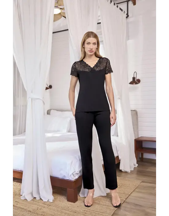 ieg™ Kısa Kollu ve Dantelli V Yaka Pijama Takımı