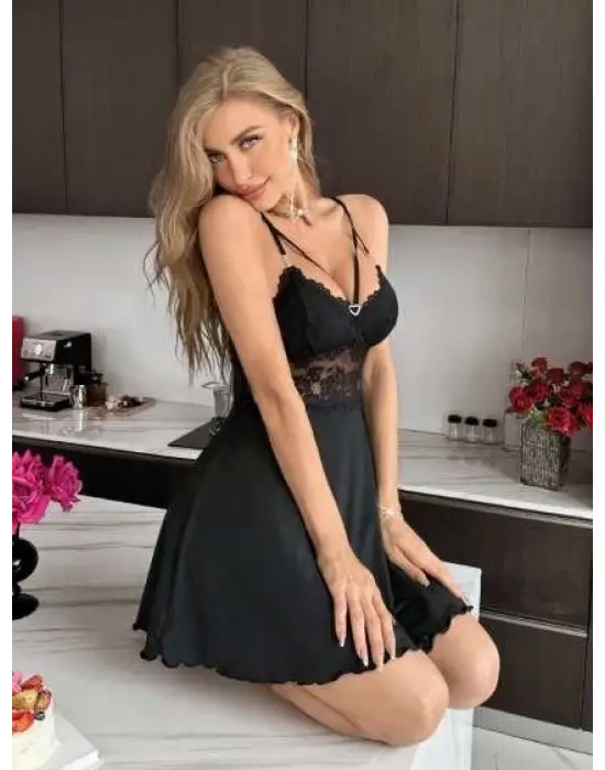 ieg™ Siyah Dantel İşlemeli İnce Askılı Göğüs Dekolteli Saten Fantezi Gecelik
