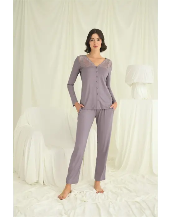 ieg™ Yakası Kolu ve Omzu Dantelli Boydan Düğmeli Pijama Takımı