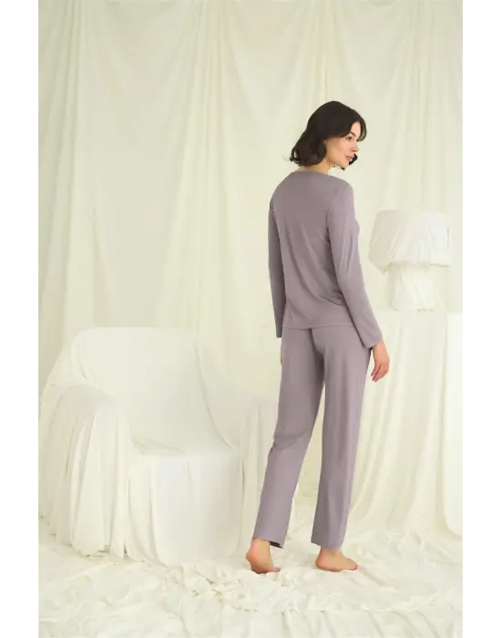 ieg™ Yakası Kolu ve Omzu Dantelli Boydan Düğmeli Pijama Takımı