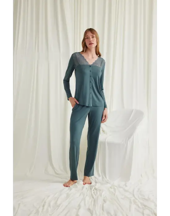 ieg™ Yakası Omzu ve Paçası Dantelli Boydan Düğmeli Pijama Takımı
