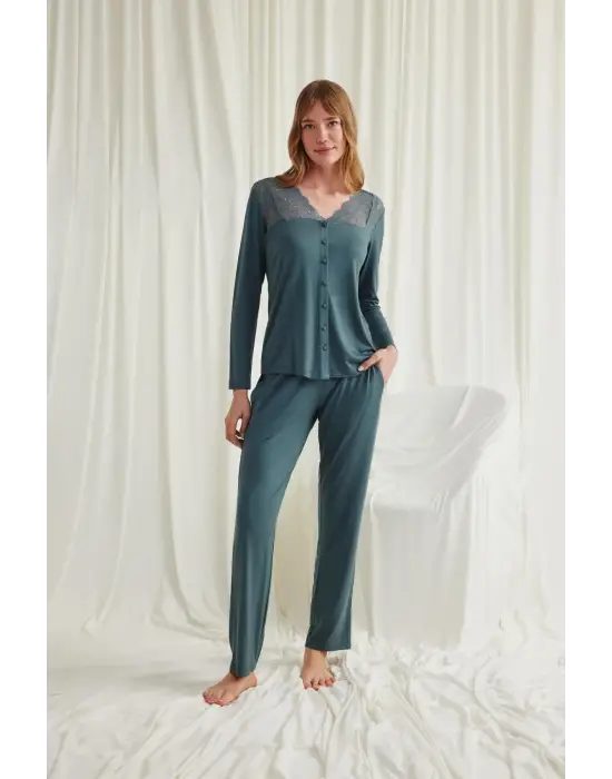 ieg™ Yakası Omzu ve Paçası Dantelli Boydan Düğmeli Pijama Takımı