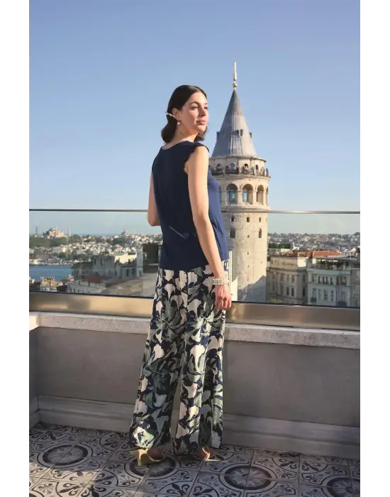 ieg™ Yaprak Desenli ve Dantelli 3lü Pijama Takımı